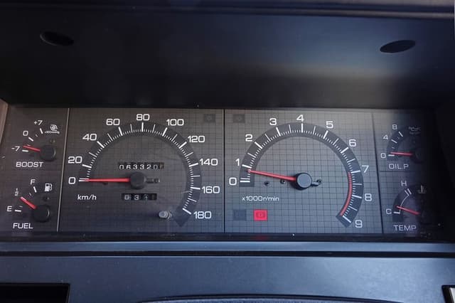 1987 Nissan Skyline JDM car for sale — photo 21 of 25