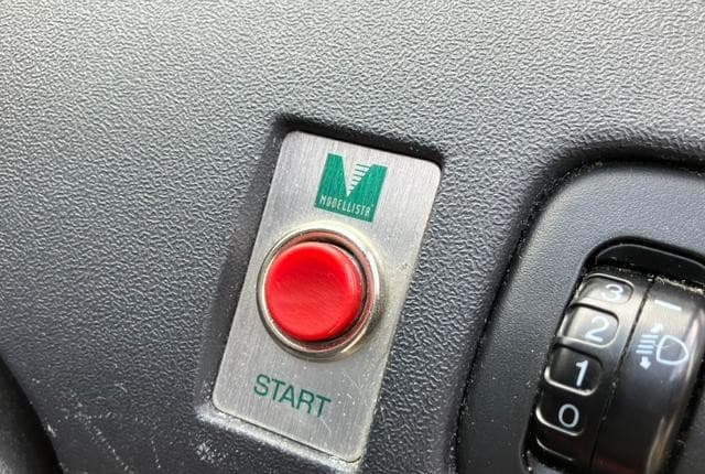 2003 Toyota Vitz JDM car for sale — photo 3 of 25