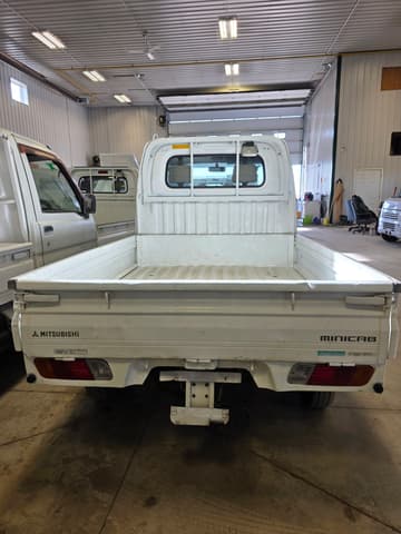 2001 Mitsubishi Minicab JDM car for sale — photo 11 of 18