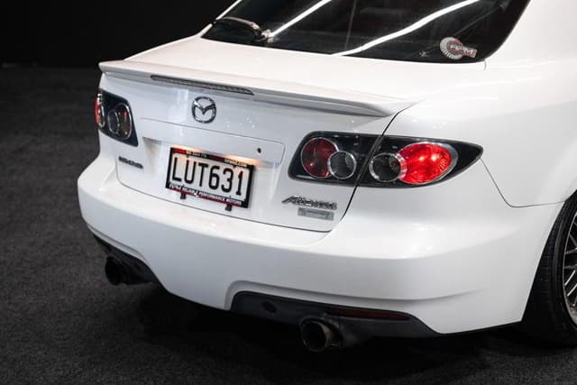 2006 Mazda Atenza JDM car for sale — photo 13 of 19