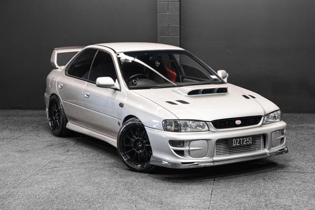 1998 Subaru Impreza JDM car for sale — photo 8 of 20