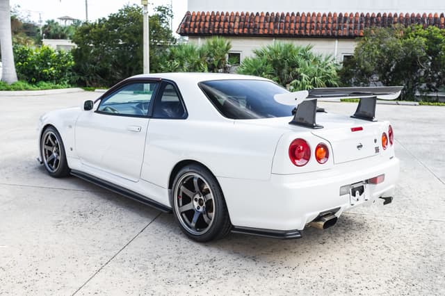 1999 Nissan Skyline JDM car for sale — photo 5 of 23