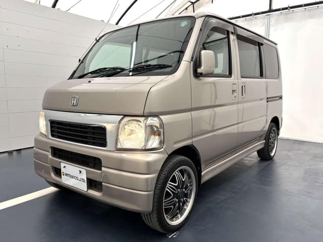 2001 Honda Vamos JDM car for sale — photo 2 of 25