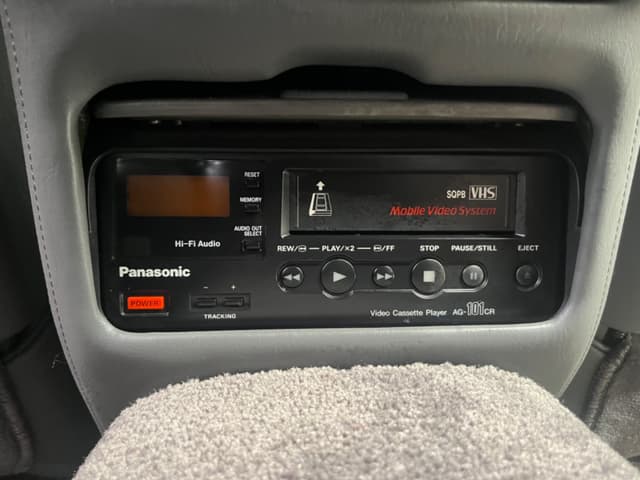1999 Toyota Century JDM car for sale — photo 19 of 21