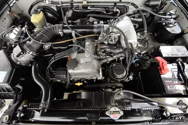 1999 Toyota Hilux JDM car for sale — photo 24 of 25