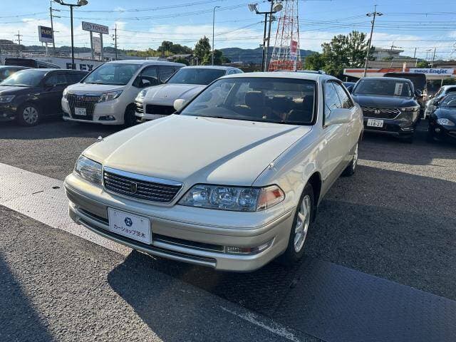 1999 Toyota Mark II JDM car for sale — photo 13 of 20