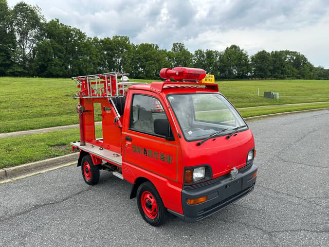 1994 Mitsubishi Minicab JDM car for sale — photo 9 of 14