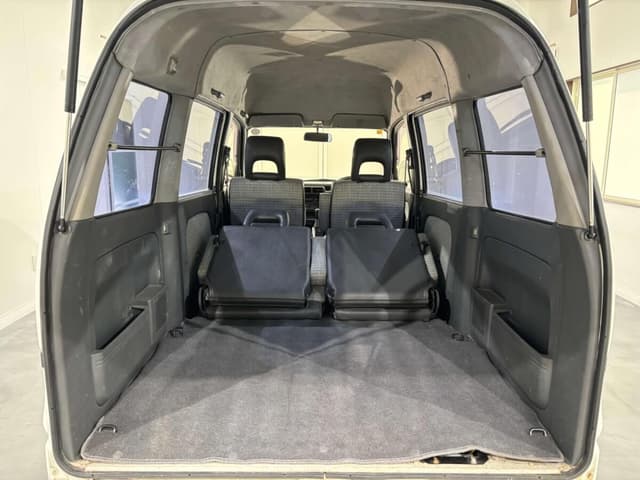 1993 Mitsubishi Minicab JDM car for sale — photo 21 of 25