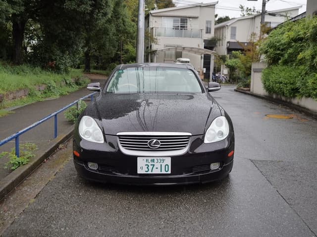 2001 Toyota Soarer JDM car for sale — photo 2 of 25