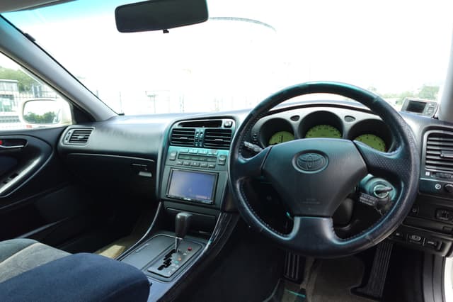 1999 Toyota Aristo JDM car for sale — photo 16 of 20