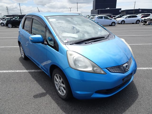 2008 Honda Fit JDM car for sale — photo 7 of 10