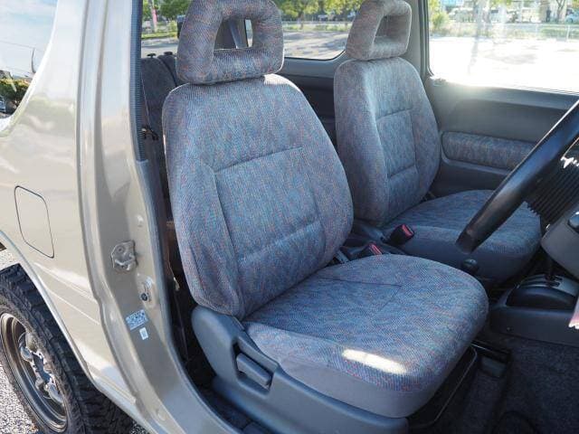 1999 Suzuki Jimny JDM car for sale — photo 11 of 20
