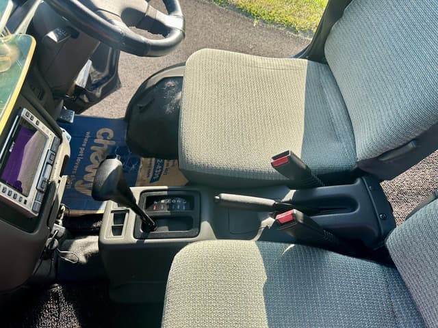 1998 Suzuki Every JDM car for sale — photo 15 of 17