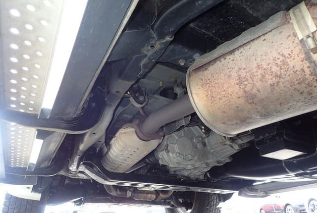 2001 Mitsubishi Pajero JDM car for sale — photo 18 of 25