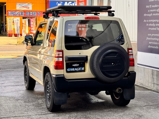 2003 Mitsubishi Pajero Mini JDM car for sale — photo 20 of 25