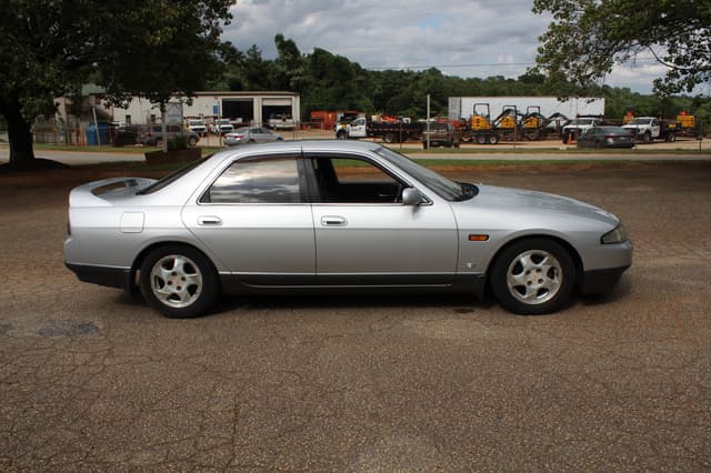 1994 Nissan Skyline JDM car for sale — photo 2 of 25
