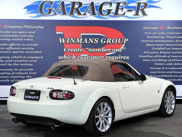 2005 Mazda Roadster (Eunos Roadster / MX-5) JDM car for sale — photo 2 of 25