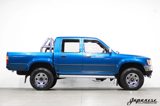 1994 Toyota Hilux JDM car for sale — photo 5 of 25