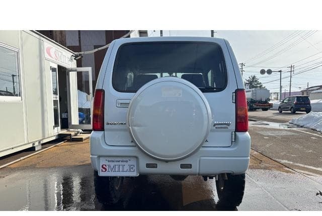 2010 Suzuki Jimny JDM car for sale — photo 6 of 25
