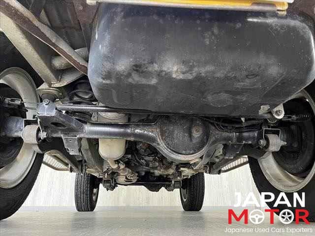 1998 Suzuki Jimny JDM car for sale — photo 7 of 25