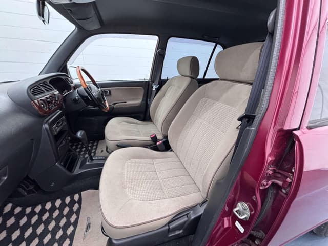2000 Daihatsu Mira JDM car for sale — photo 9 of 25