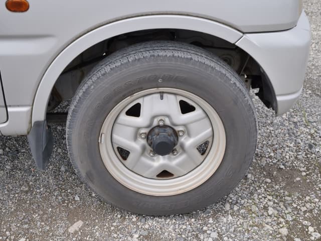2000 Suzuki Jimny JDM car for sale — photo 22 of 25
