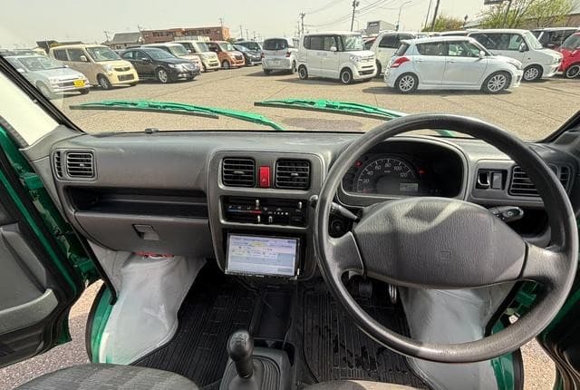 2009 Mazda Scrum JDM car for sale — photo 2 of 25