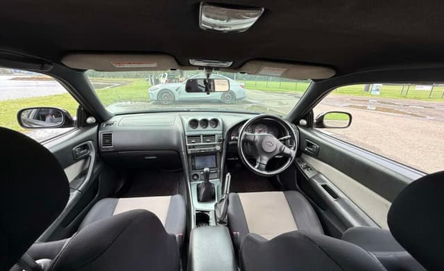 1998 Nissan Skyline JDM car for sale — photo 2 of 14
