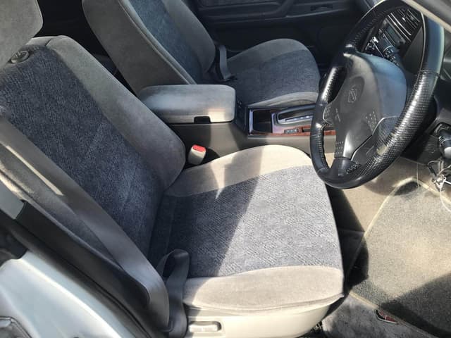 2000 Nissan Stagea JDM car for sale — photo 6 of 12