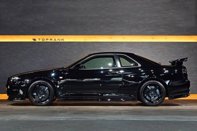 2002 Nissan Skyline JDM car for sale — photo 4 of 25