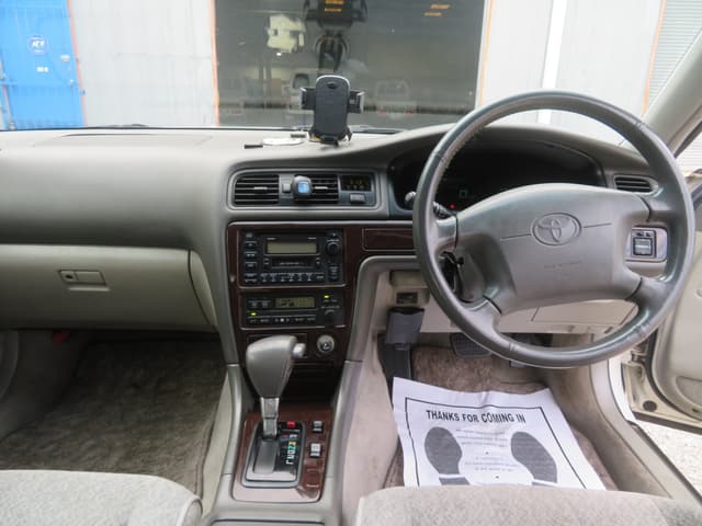 1996 Toyota Mark II JDM car for sale — photo 12 of 20
