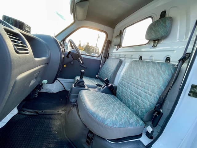 1999 Suzuki Carry JDM car for sale — photo 24 of 25
