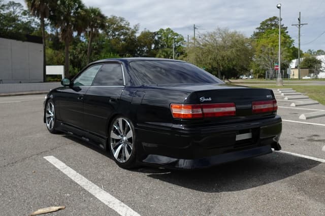 1997 Toyota Mark II JDM car for sale — photo 2 of 19