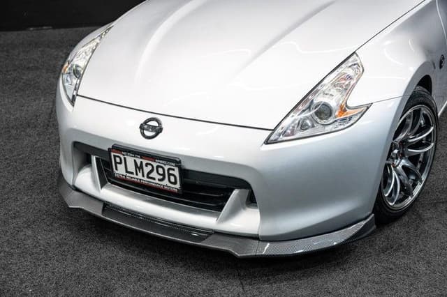 2009 Nissan Fairlady Z JDM car for sale — photo 2 of 20