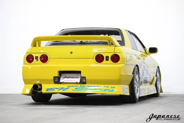 1991 Nissan Skyline JDM car for sale — photo 8 of 25