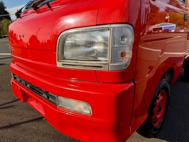2000 Daihatsu Hijet JDM car for sale — photo 11 of 25