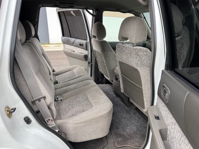 1998 Nissan Safari JDM car for sale — photo 13 of 18