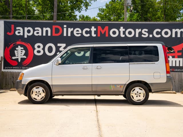1997 Honda Stepwagon JDM car for sale — photo 10 of 15