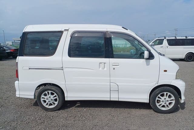 2001 Daihatsu Atrai JDM car for sale — photo 6 of 25