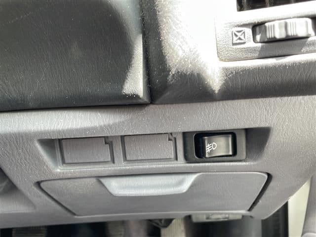 1998 Nissan Skyline JDM car for sale — photo 13 of 19