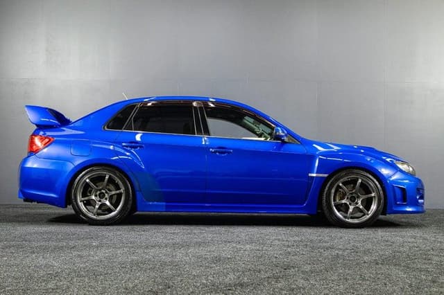 2011 Subaru Impreza JDM car for sale — photo 13 of 20
