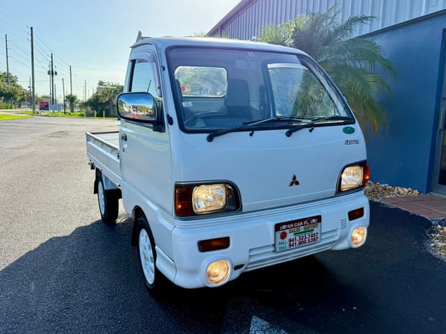 1994 Mitsubishi Minicab JDM car for sale — photo 6 of 17
