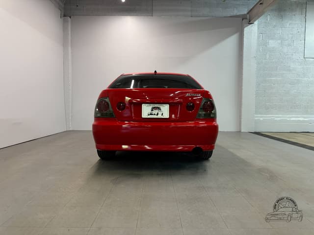 1999 Toyota Altezza JDM car for sale — photo 16 of 25