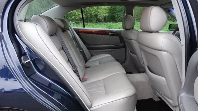 2000 Lexus Gs JDM car for sale — photo 13 of 17