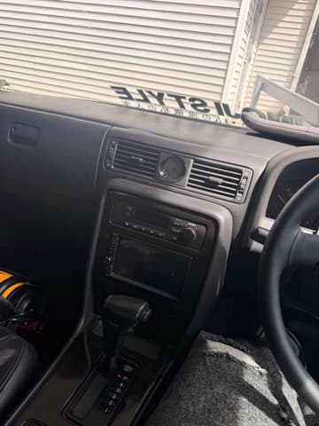 1991 Nissan Cedric JDM car for sale — photo 10 of 20
