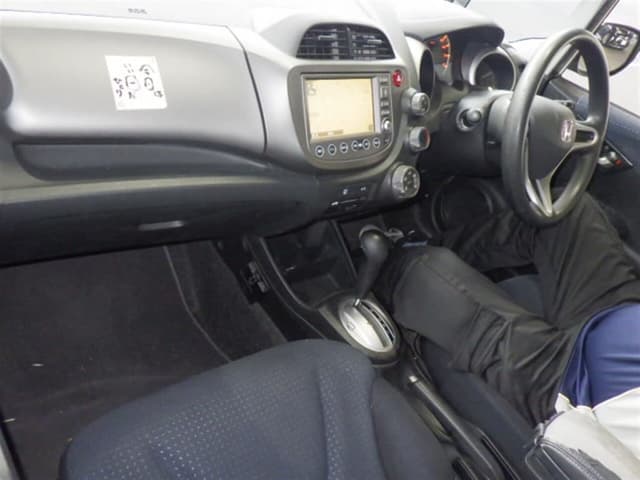 2007 Honda Fit JDM car for sale — photo 3 of 6
