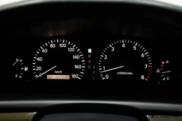 1998 Toyota Chaser JDM car for sale — photo 13 of 25
