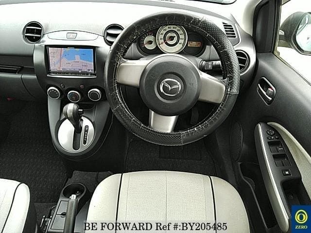 2010 Mazda Demio JDM car for sale — photo 3 of 8