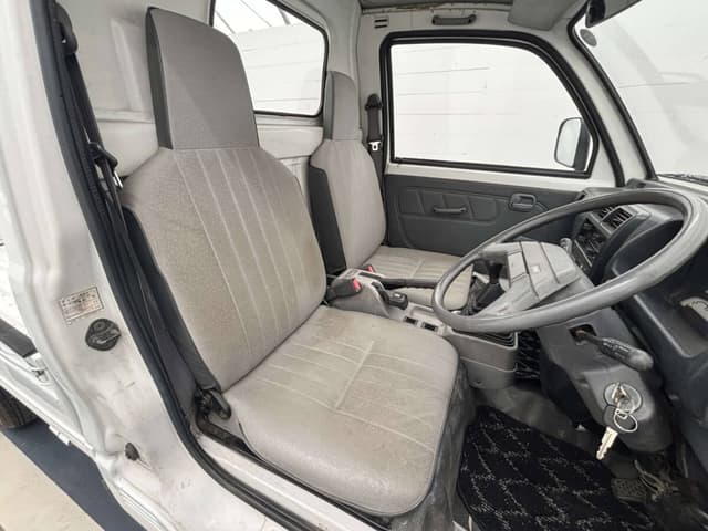 1992 Mitsubishi Minicab JDM car for sale — photo 4 of 25