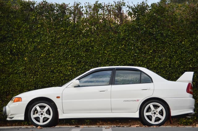 1996 Mitsubishi Lancer Evolution JDM car for sale — photo 4 of 25